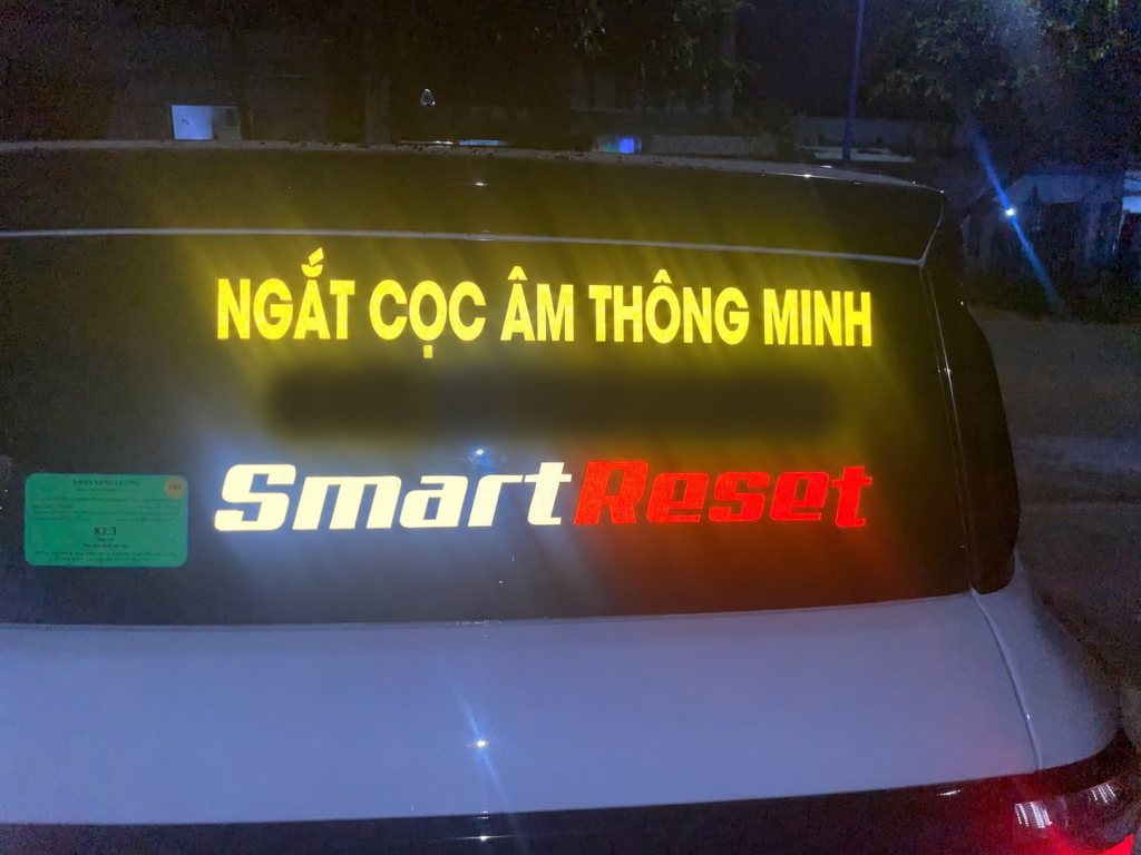 Phản quang nhiều màu